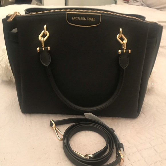 Michael Kors Handbags - Michael Kors Saffiano Leather Satchel